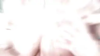 Asyalı fahişe Jureka Del Mar, 4 kişi tarafından becerilirken şiddetli bir şekilde osuruyor!